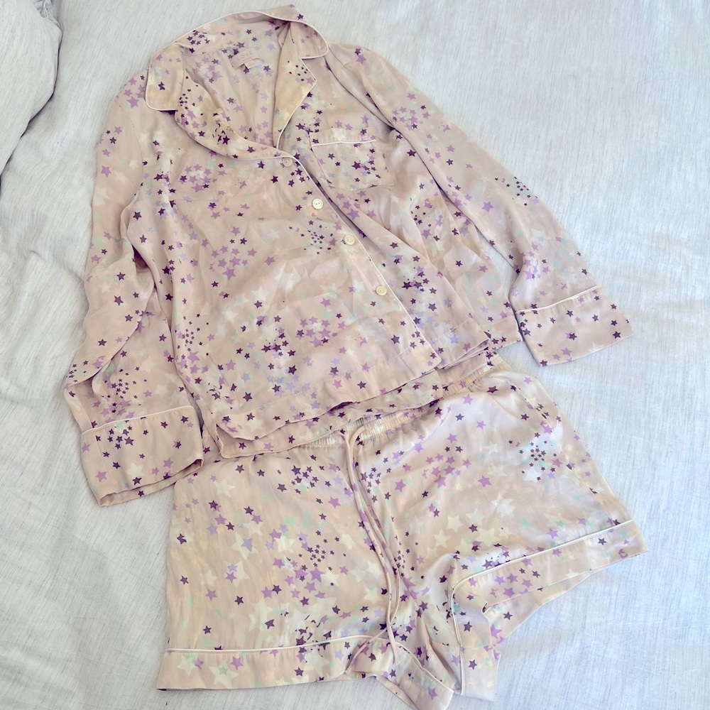Long sleeve/shorts pijama set size L